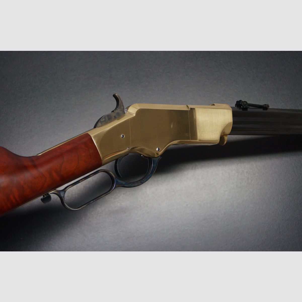 Uberti 1860 Henry Trapper .45 Colt, immagine 2 di 8
