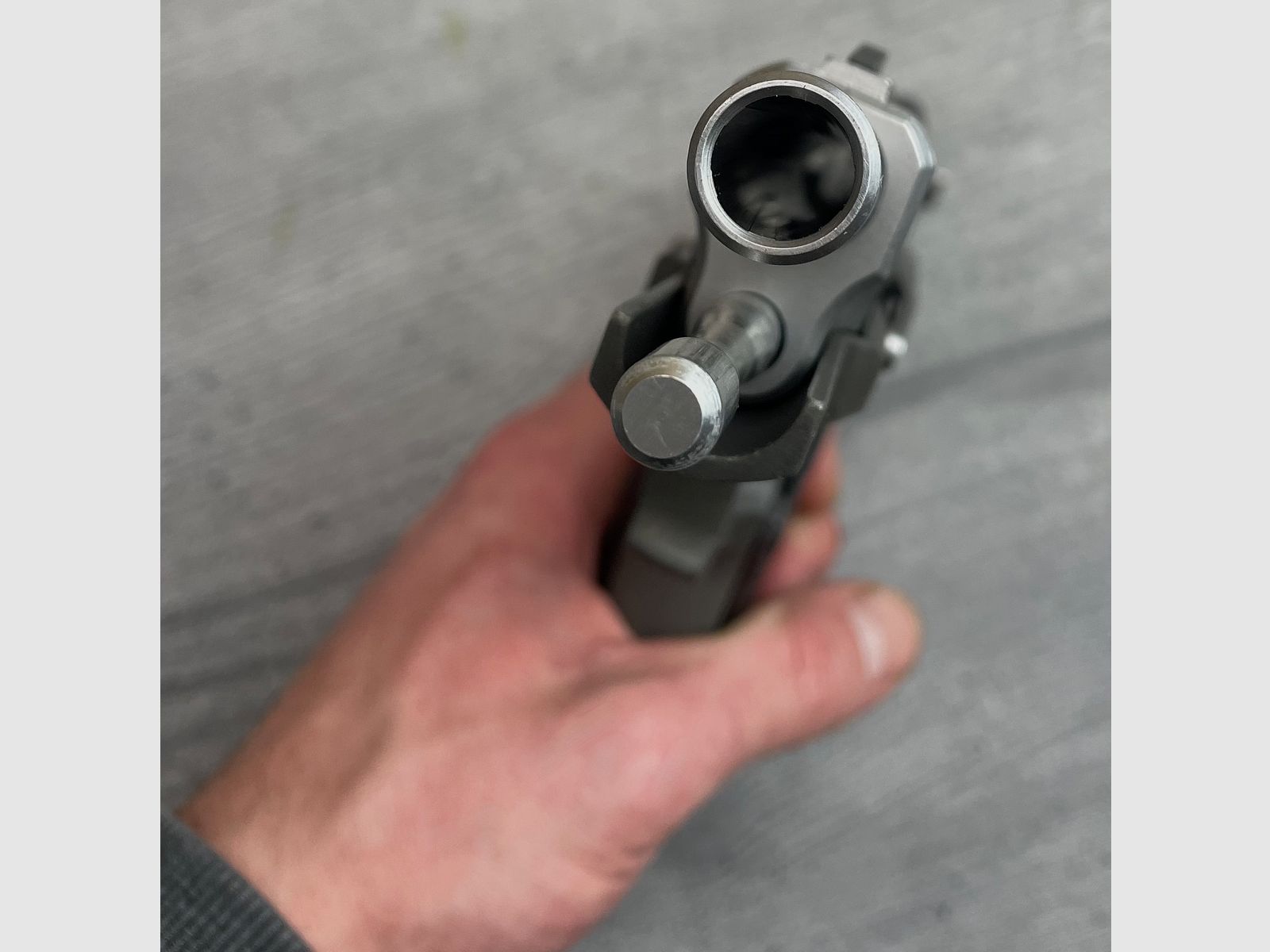Ruger P90 DC Kal.: .45 ACP halbautomatische Pistole