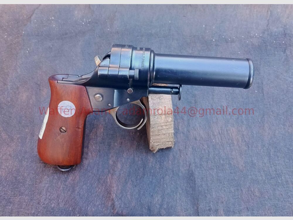 CZECH ARMS CO. EN PRAGA Modelo VZ.30 Pistola de señal