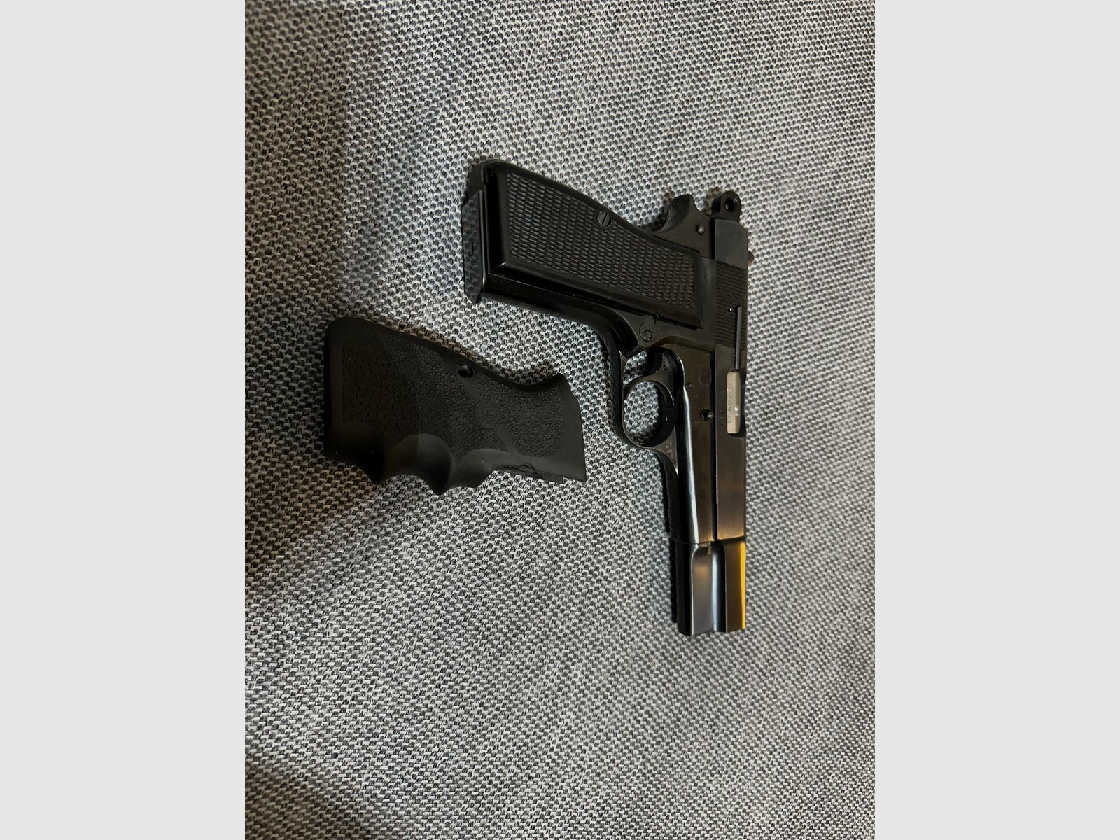 FN High Power HP 9mm Luger aus Sammlung