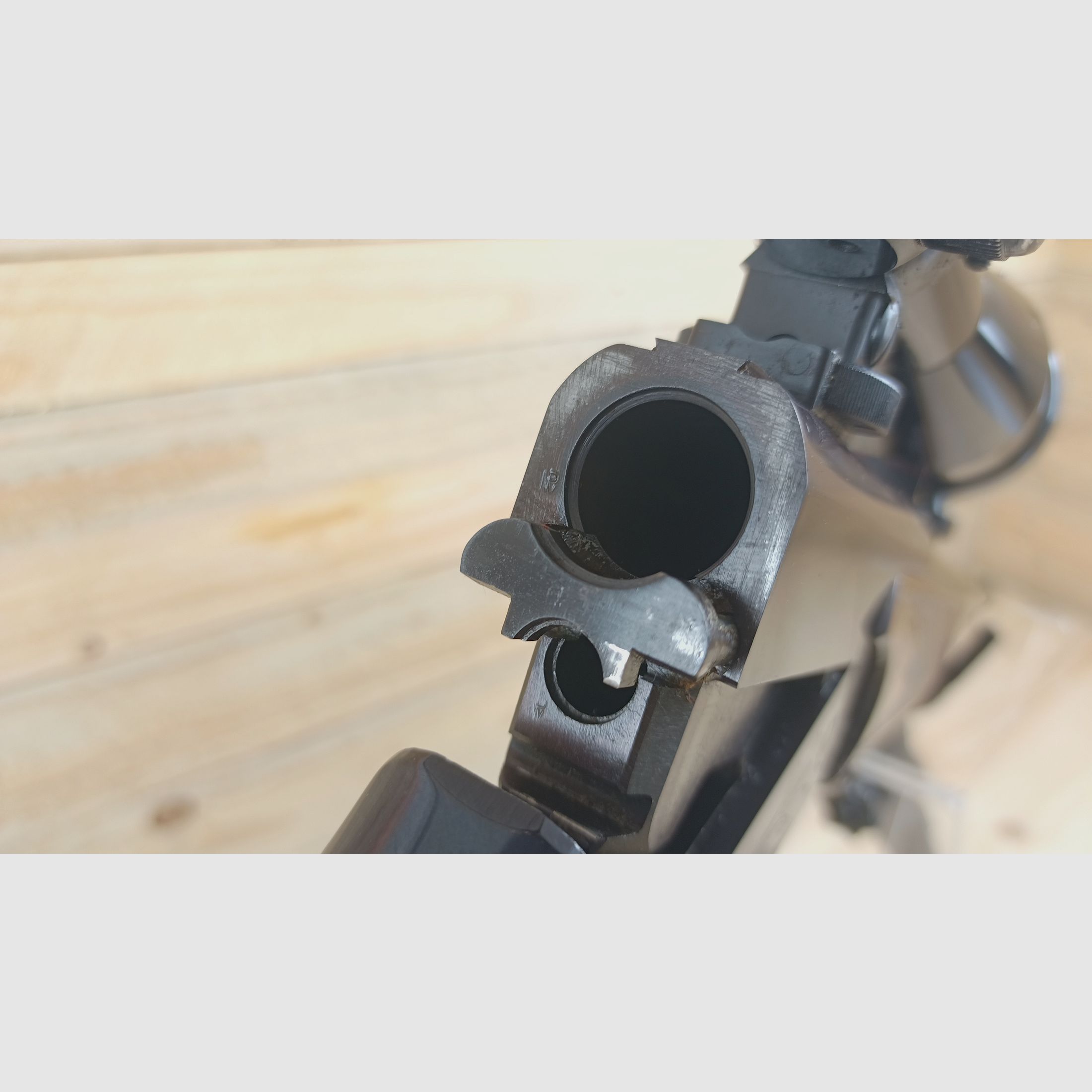 Voere BBF Modell "Schwarzwald" Kal. 5,6x50R Mag., 16/70 *mit Handspannung & Tasco Optik*