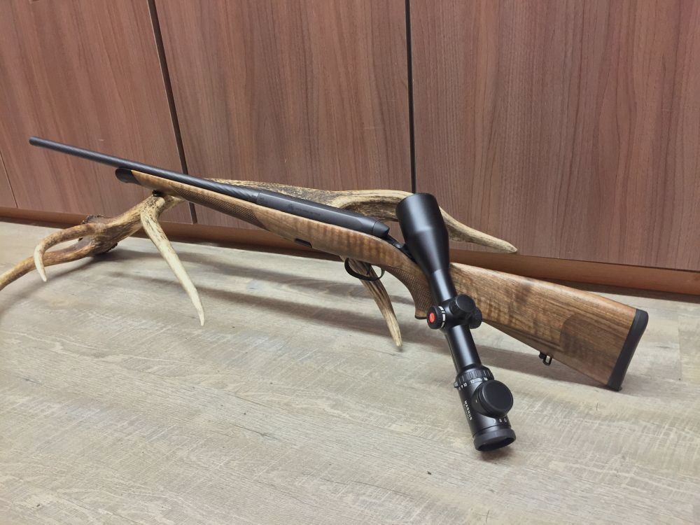 Steyr Mannlicher	 SM 12 Classic, mit Leica Magnus 2,4-16x56 i