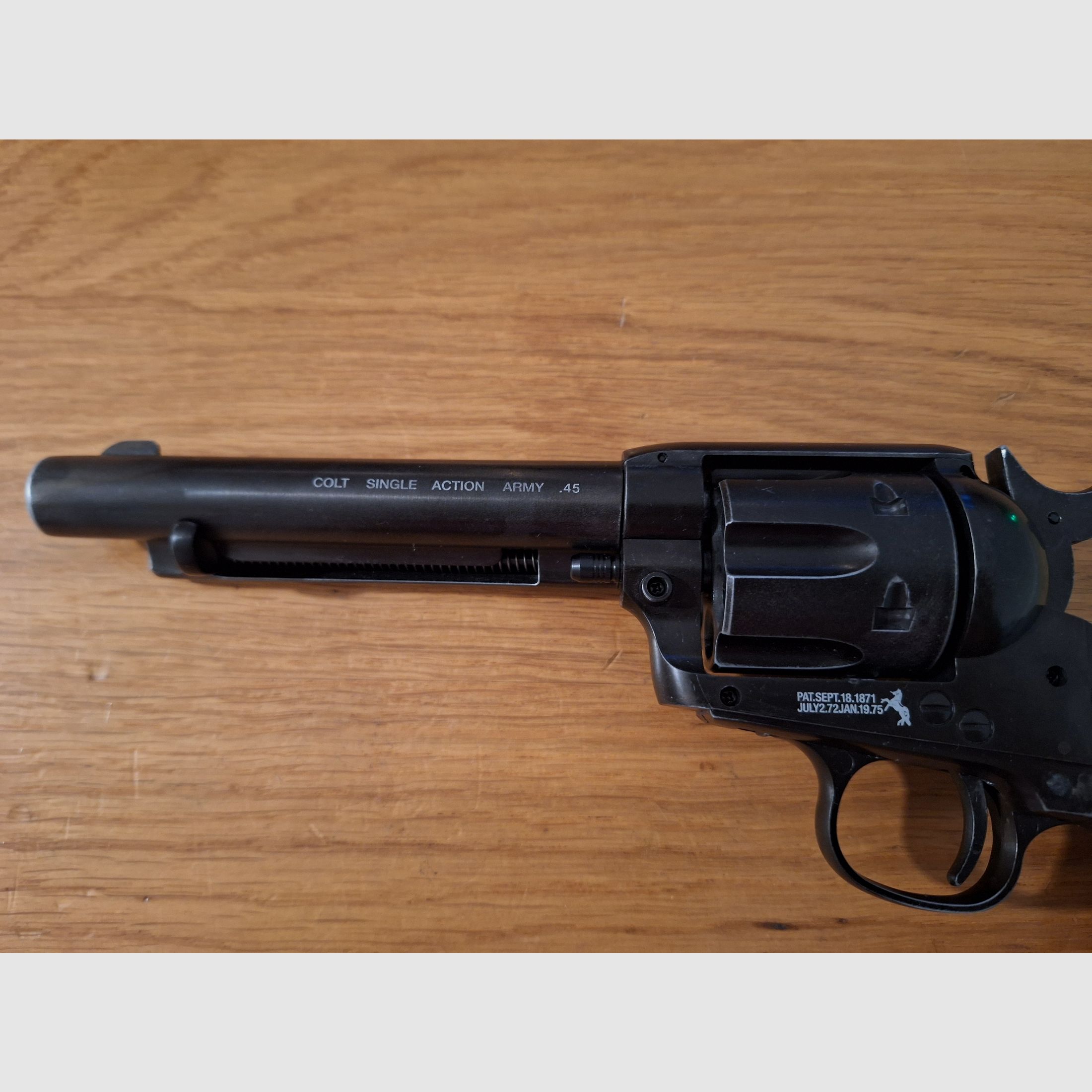 Colt Single Action Army (SAA) Co2 4,5 mm Diabolo gezogener Lauf realistisches Nachladen mit 22 Ladehülsen antik finish
