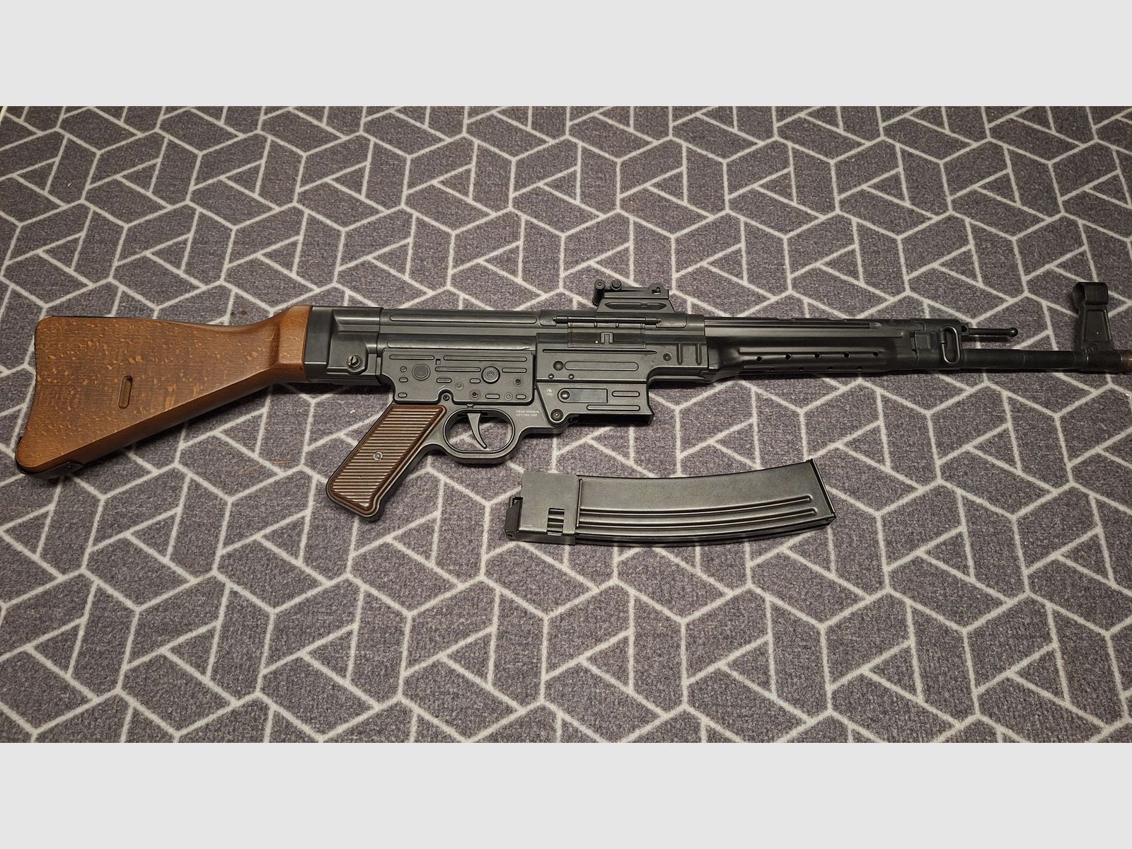 GSG StG44 blank firing rifle 9 mm P.A.K.