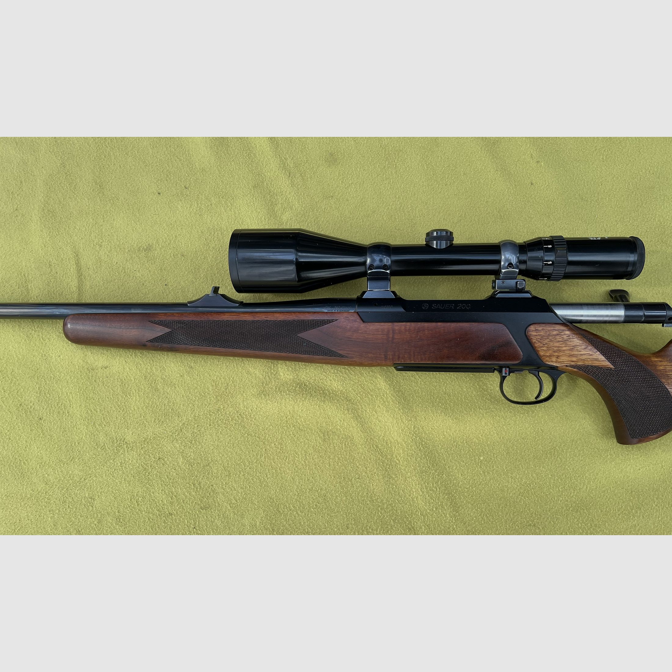 Rifle Sauer Modell 200 caliber .243Win. with scope Schmidt & Bender with very good shooting performance