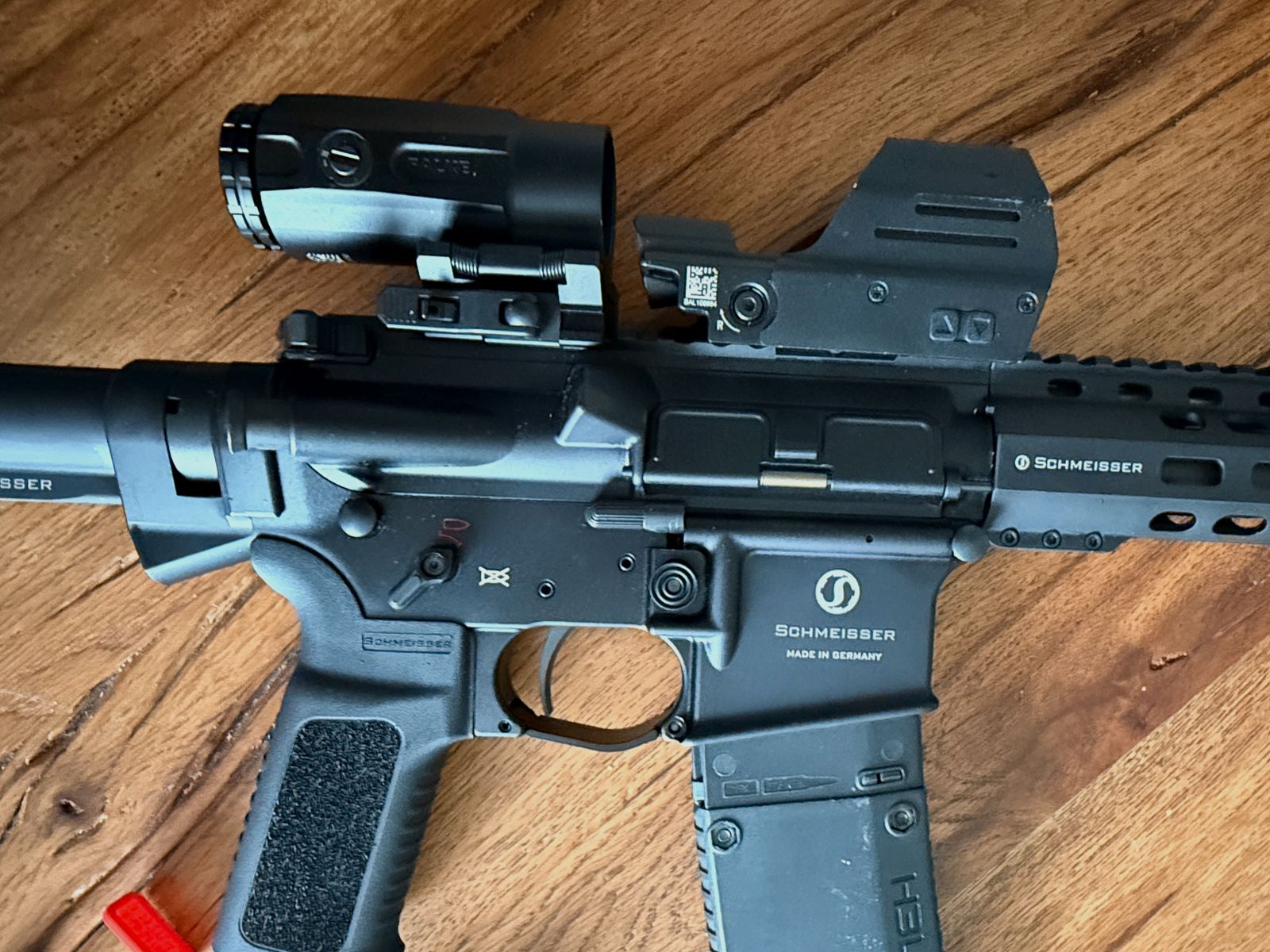 Schmeisser AR15-M5FL .223 Rem., ERATAC trigger, Magpul CTR, Falke Optik