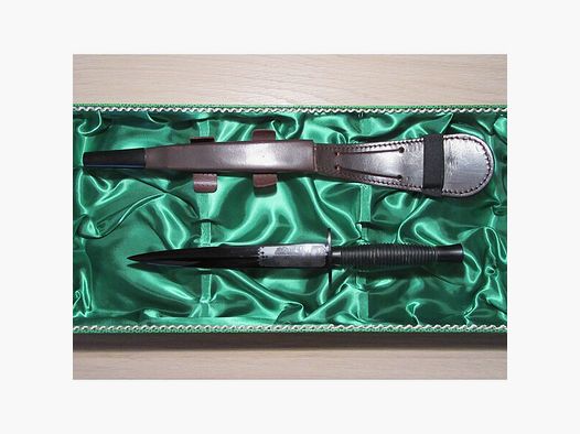Britisch Third Pattern Commando F-S Knife Wilkinson Sword Elisabeth II England – aus einer Sammlung