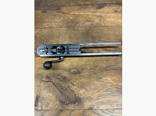 Blaser R8 Linksverschluß mit Kammer.222 Rem.