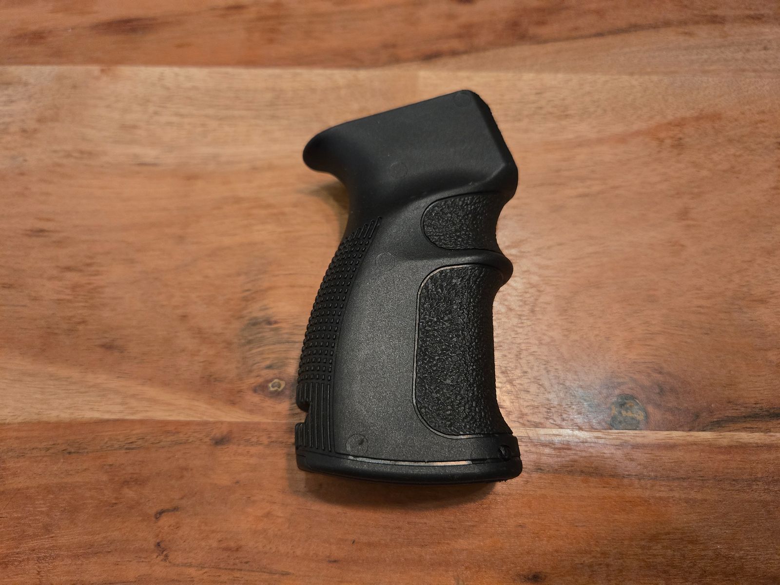FAB DEFENSE AK impugnatura per pistola AG-47, immagine 2 di 2