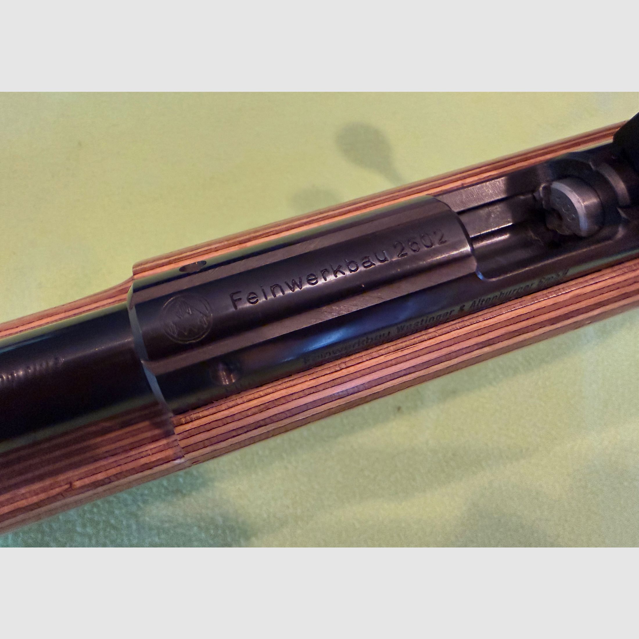 Feinwerkbau 2602 KK Match Gewehr .22lfb z diopterem Anschütz oraz akcesoriami, drewniana kolba prawostronna