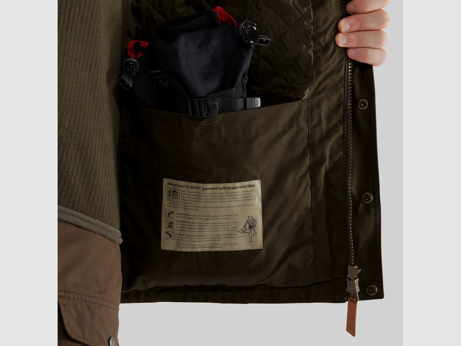 FJÄLLRÄVEN Sörmland Padded Jacket M Dark Olive