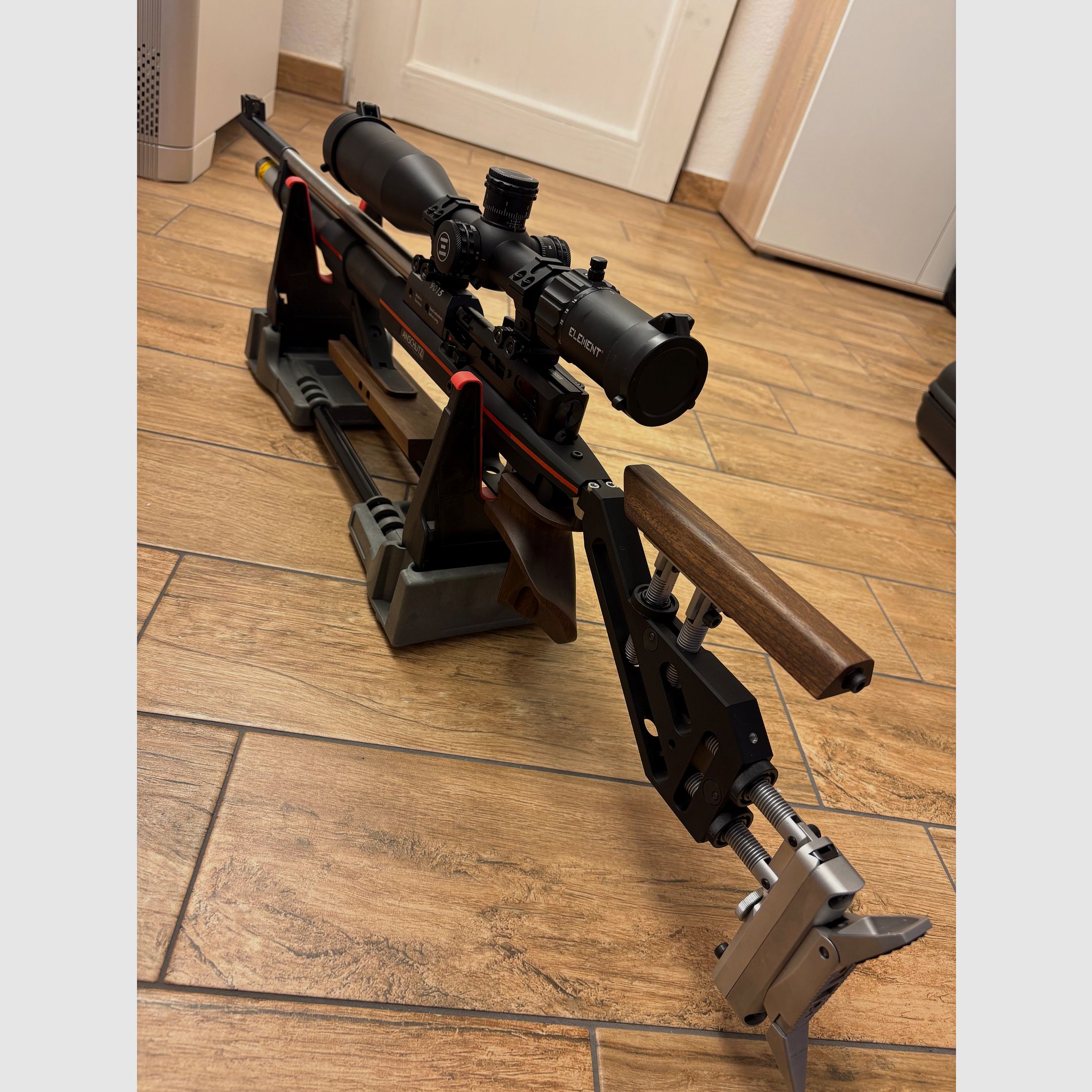 Anschütz Luftgewehr 9015 ONE Basic 1 mal benutzt Rechnung vorhanden