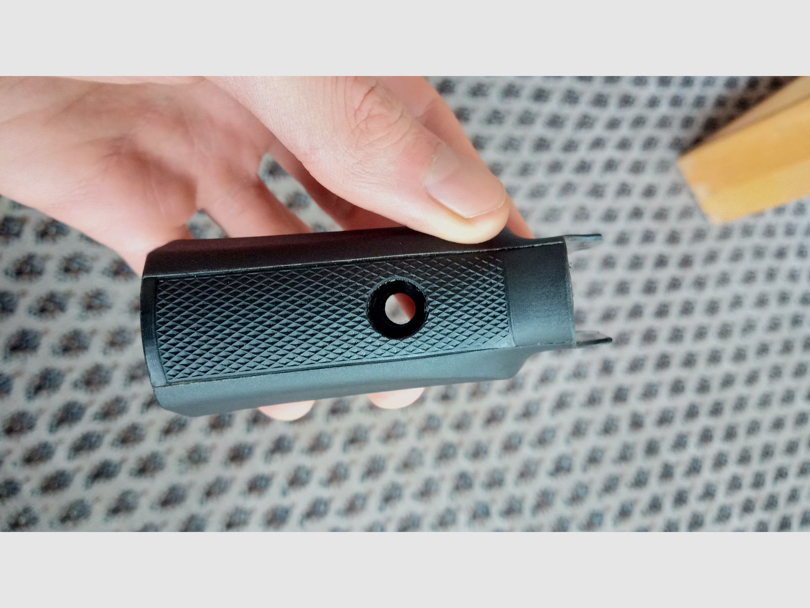 Makarov PMM Polymeer Grip / Gripplaat voor Russisch 12 schots Hi-Cap magazijn ook geschikt voor Baikal Co2