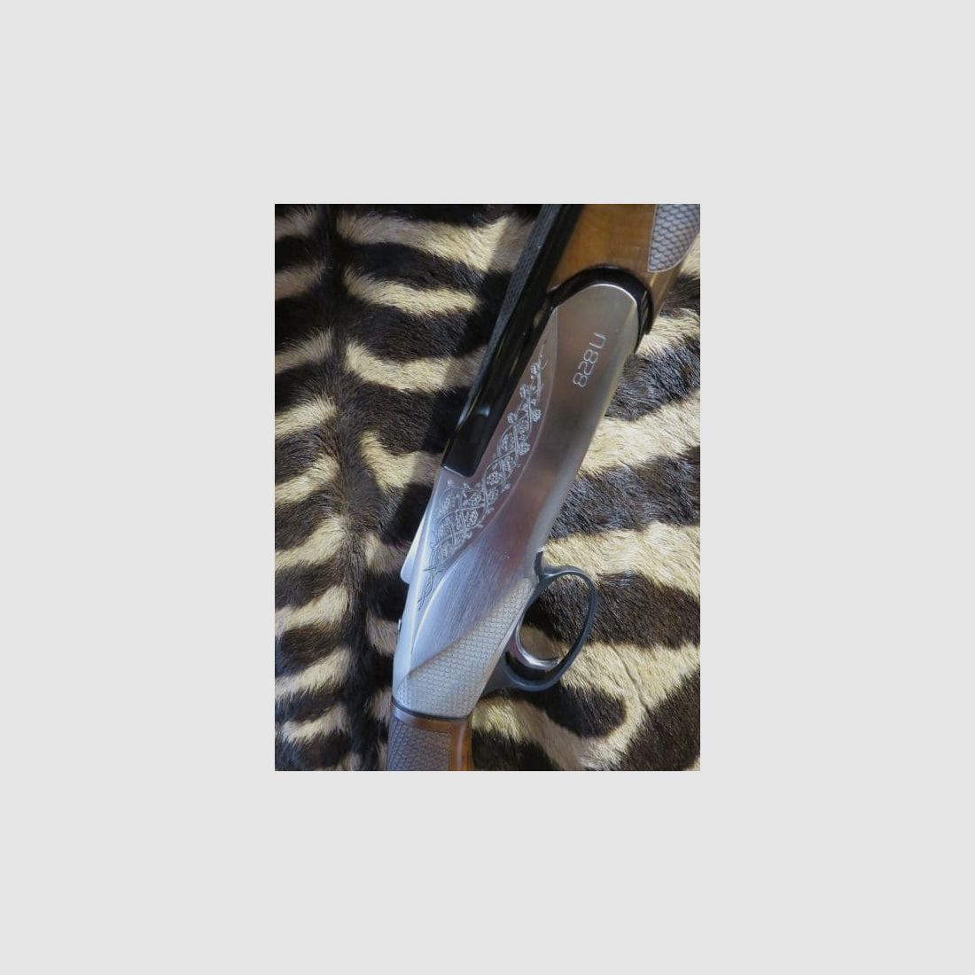 Bockdoppelflinte BENELLI 828U silber Kal.20/76 Lauf 71cm 5 Chokes Carbonband, Waffenkoffer, Bild 5 von 12