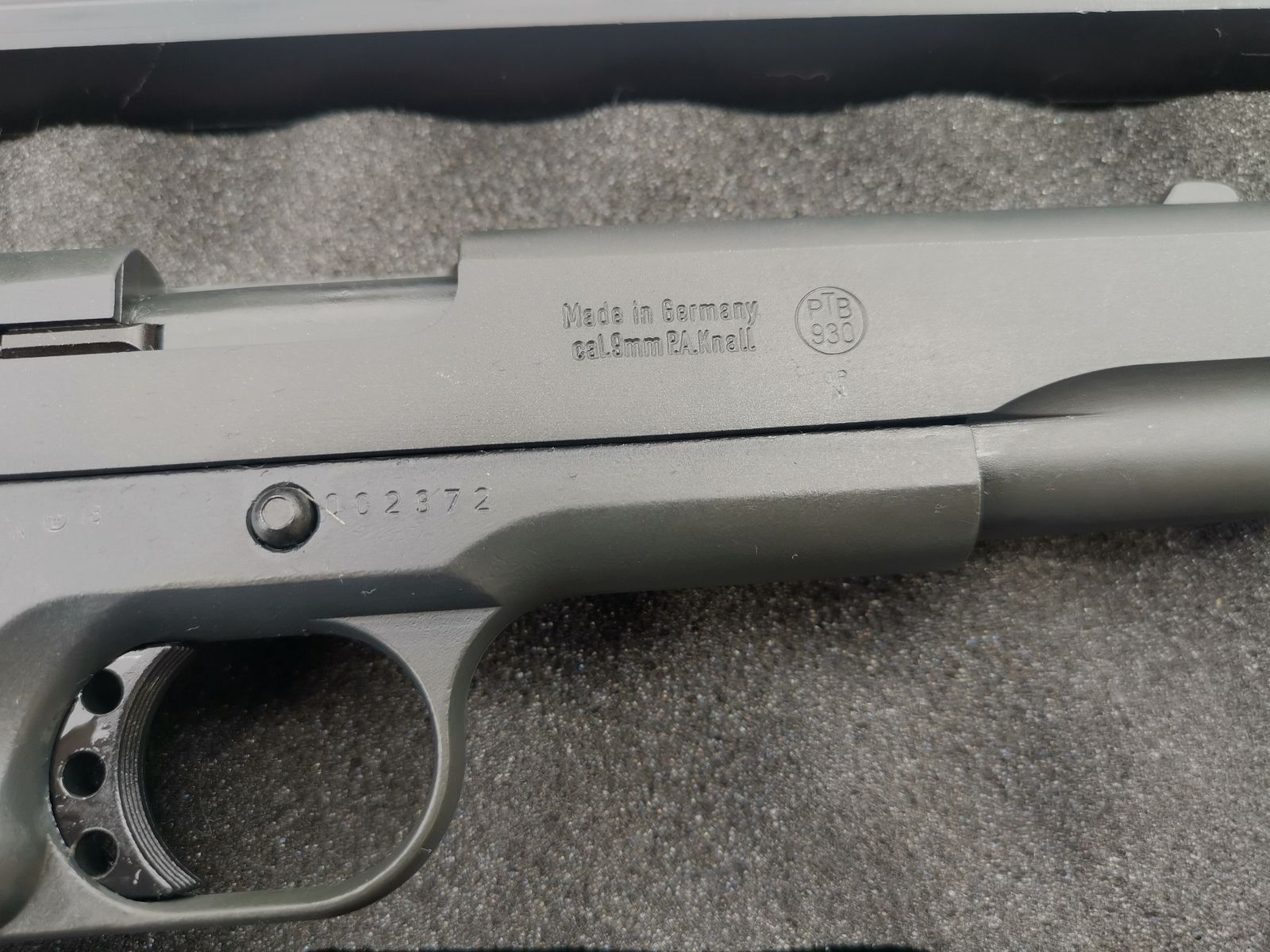 Biete ……ME 1911 Model Sport, black, dark earth, Neu