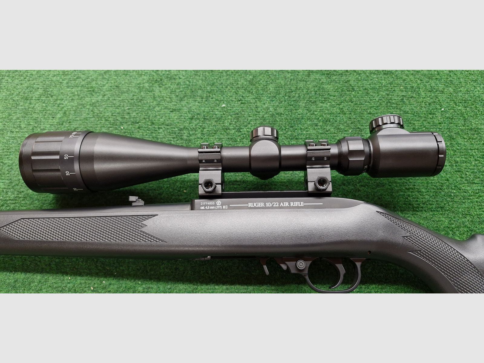 Ruger 10/22 - CO²-Gewehr mit 10-Schuss-Magazin und Zielfernrohr, Diabolo, Zubehör