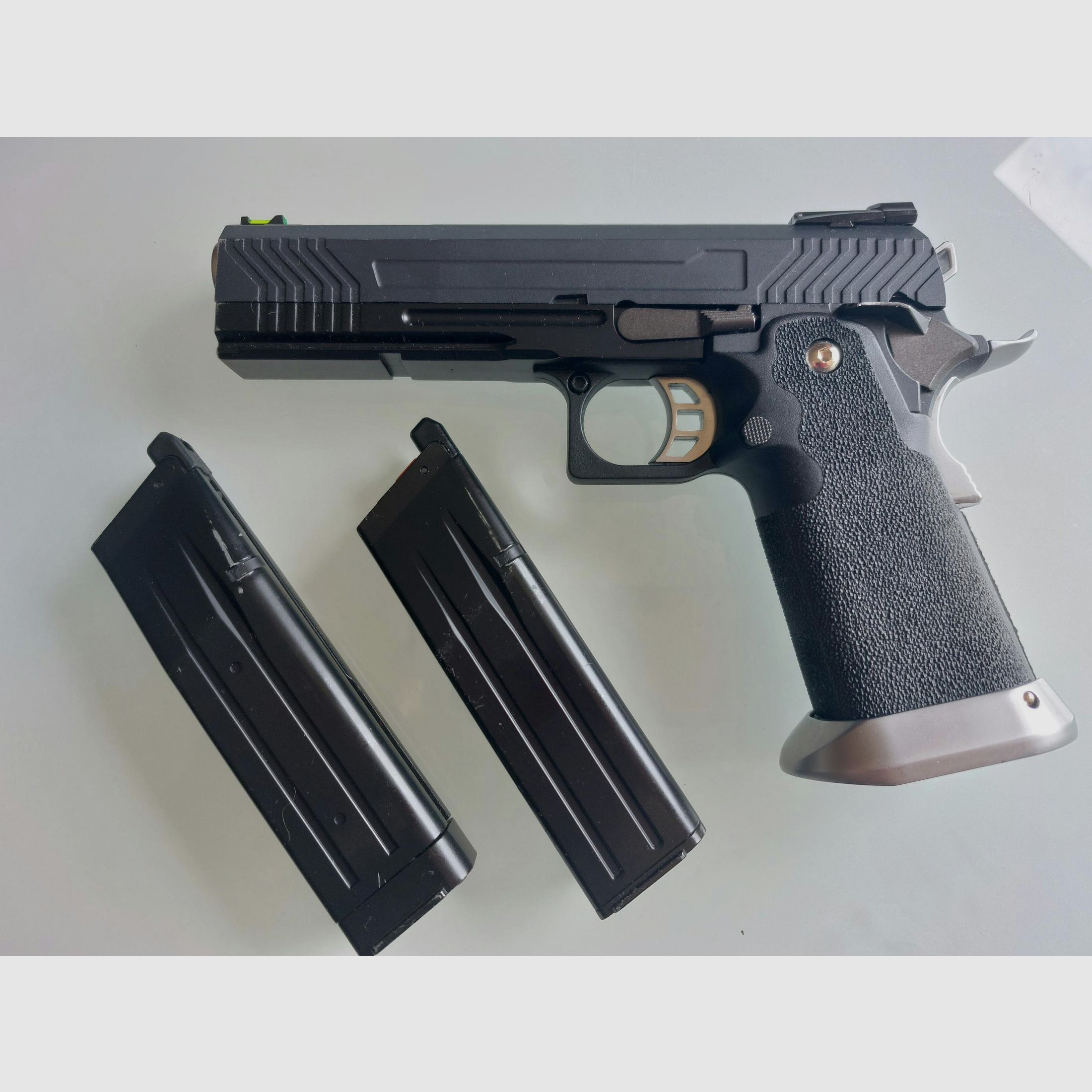 HI-CAPA 5.1 GROOVES 6mmBB, GBB