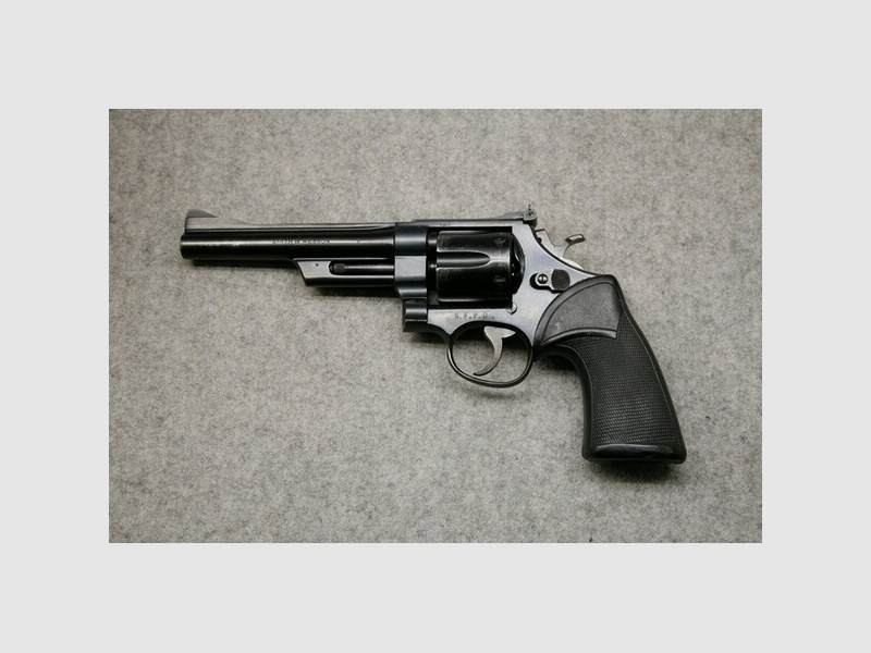 Revolver Smith & Wesson 28, Kaliber .357 Magnum