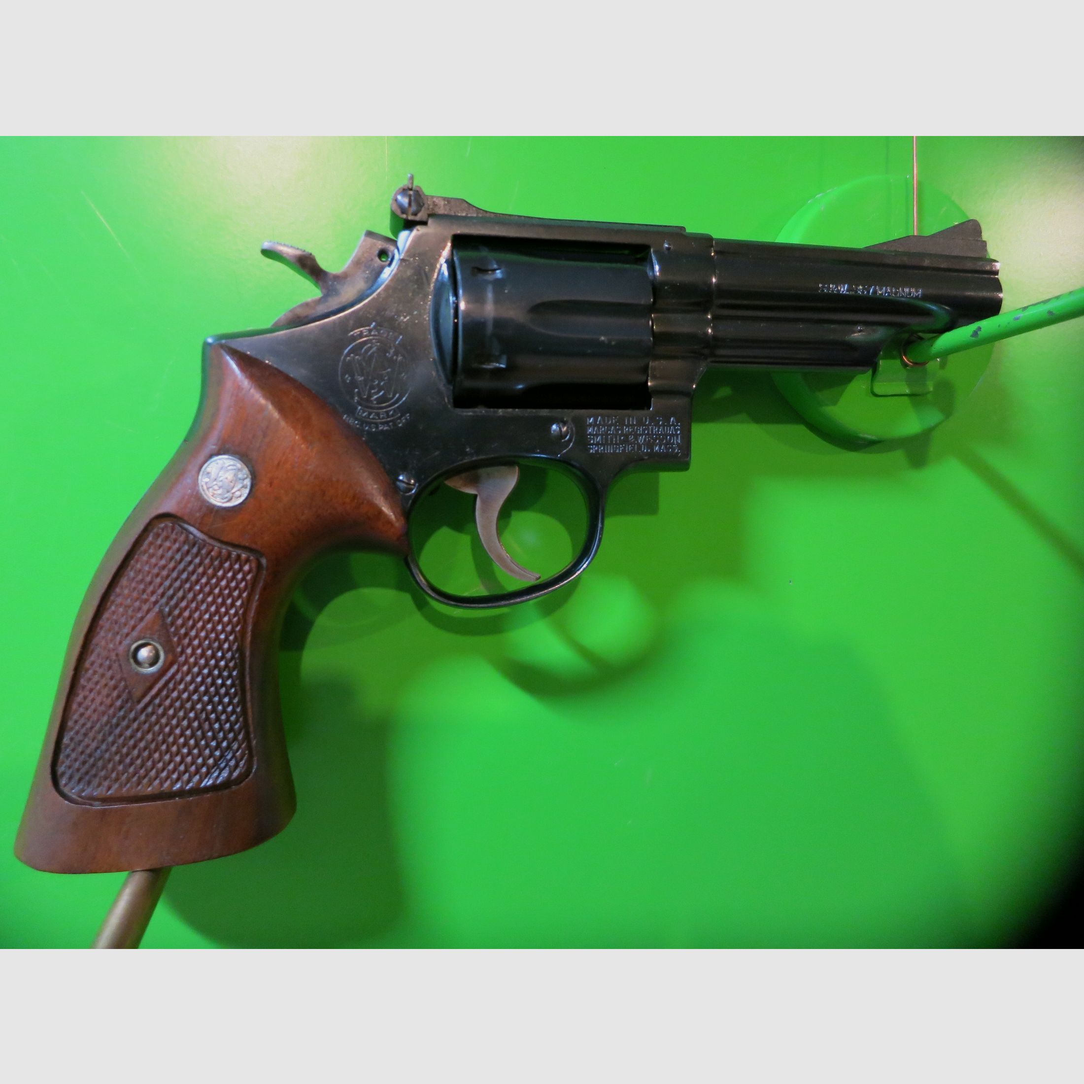 Smith&Wesson Mod. 19-3, .357 Magnum, 4" Lauf   #6-