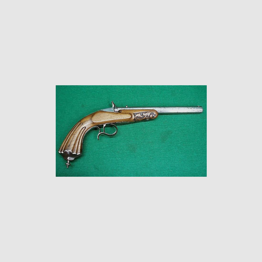 unbekannt	 Zimmer-Pistole