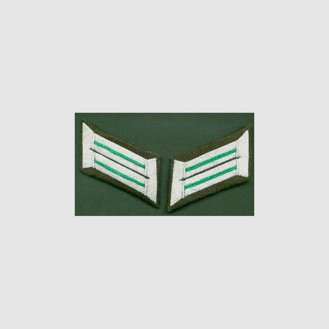 Kragenspiegel Wehrmacht Offizier Jäger / Gebirgsjäger Repro !!!