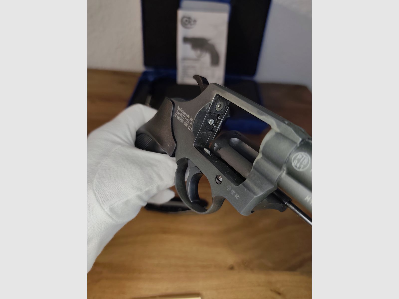 Umarex Colt Detective Spezial 9mm RK +Walther Pepper Patronen + kleines Taschenmesser