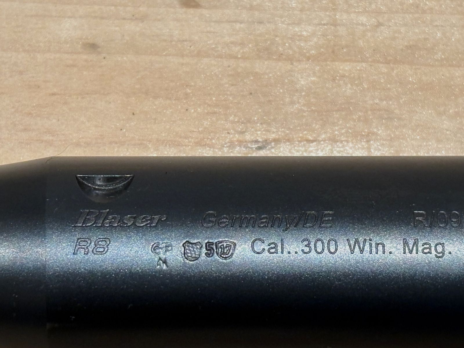 Blaser R8 7mm Blaser Mag Professional Success + Wechsellauf 300 WinMag. Jagdmatch mit Gewinde