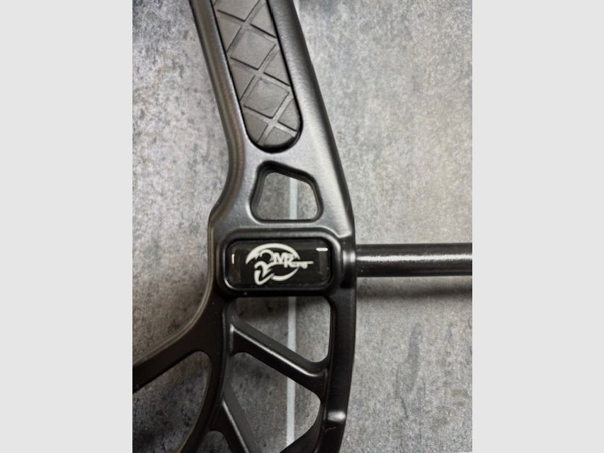 Man Kung MK-CB60BK Mastery compound handbow