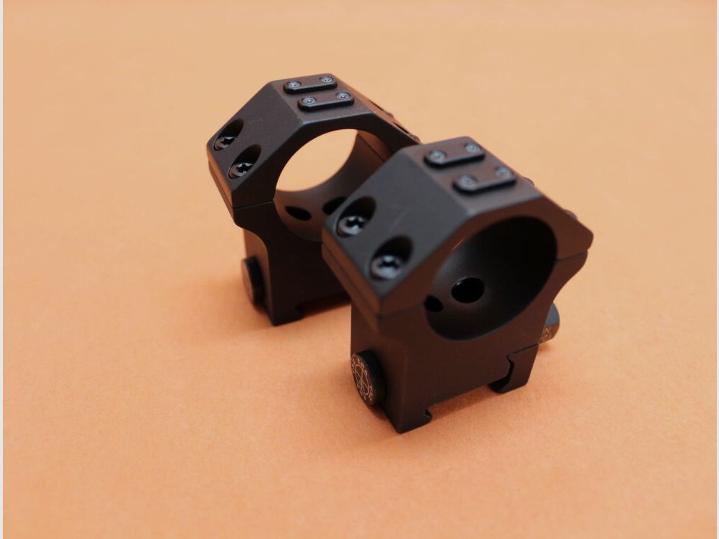 Anelli di montaggio Recknagel Era-Tac 30mm (T5003-0017) con dado, alluminio nero, BH=17mm per profilo Picatinny