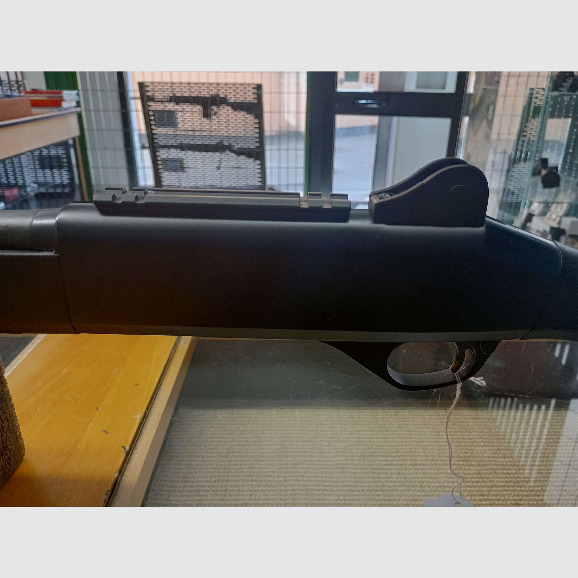 Fucile semiautomatico STOEGER mod M3020 Slug cal.20 Mag. (usato), immagine 3 di 4