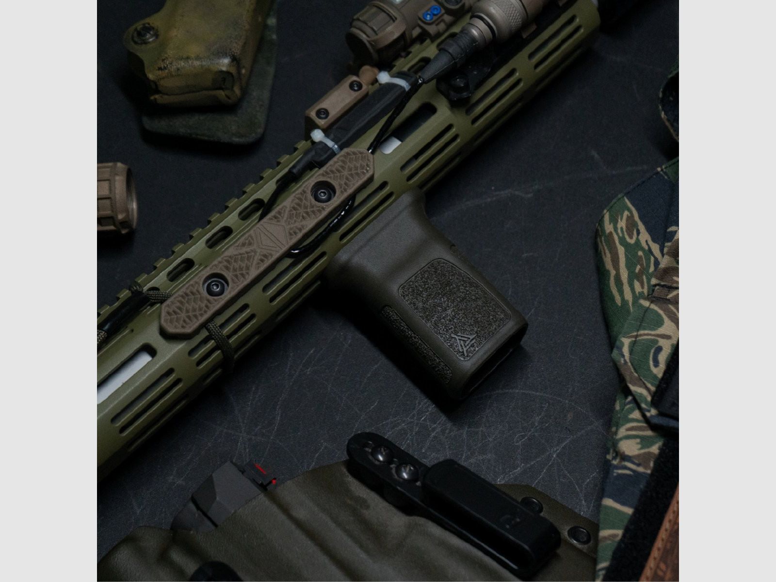 Thril – Empuñadura M-Lok – Olive Drab – NSVFG-MLOK-FT-OD, imagen 4 de 4