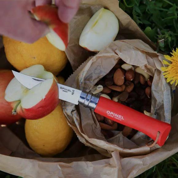 Couteau Opinel Colorama 08 en inox, charme rouge avec dragonne (001705), image 6 sur 6