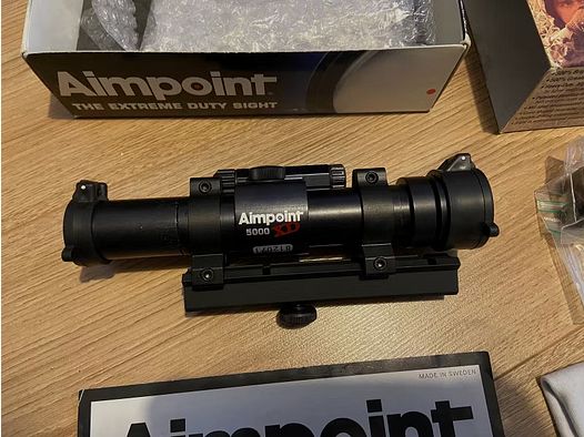 Aimpoint 5000XD Set in OVP Rotpunktvisier / Reddot mit Carry handle Weaver Mount - Top Zustand