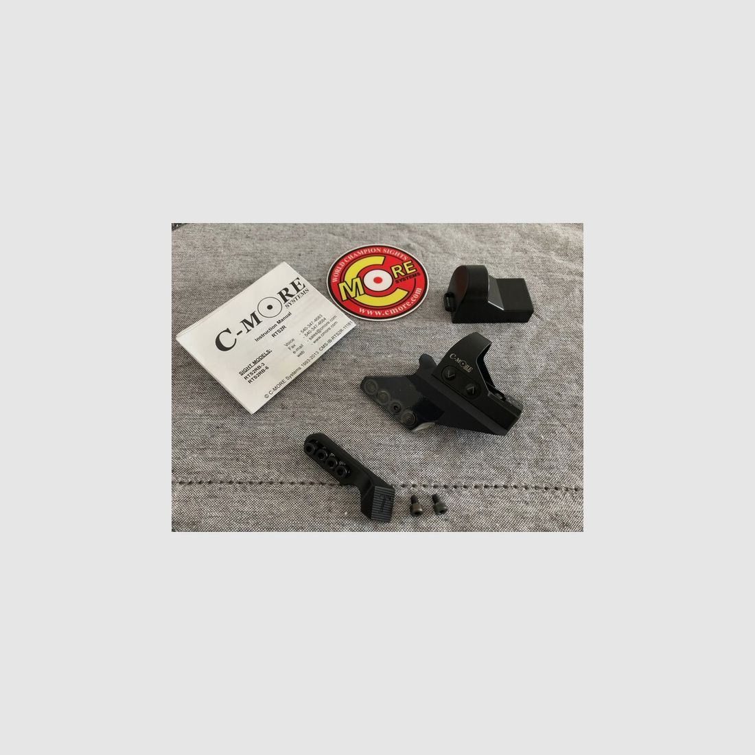 C-MORE RTS 2 Red Dot + Original TANFOGLIO Microdot Montage und Daumenauflage TOP-Zustand