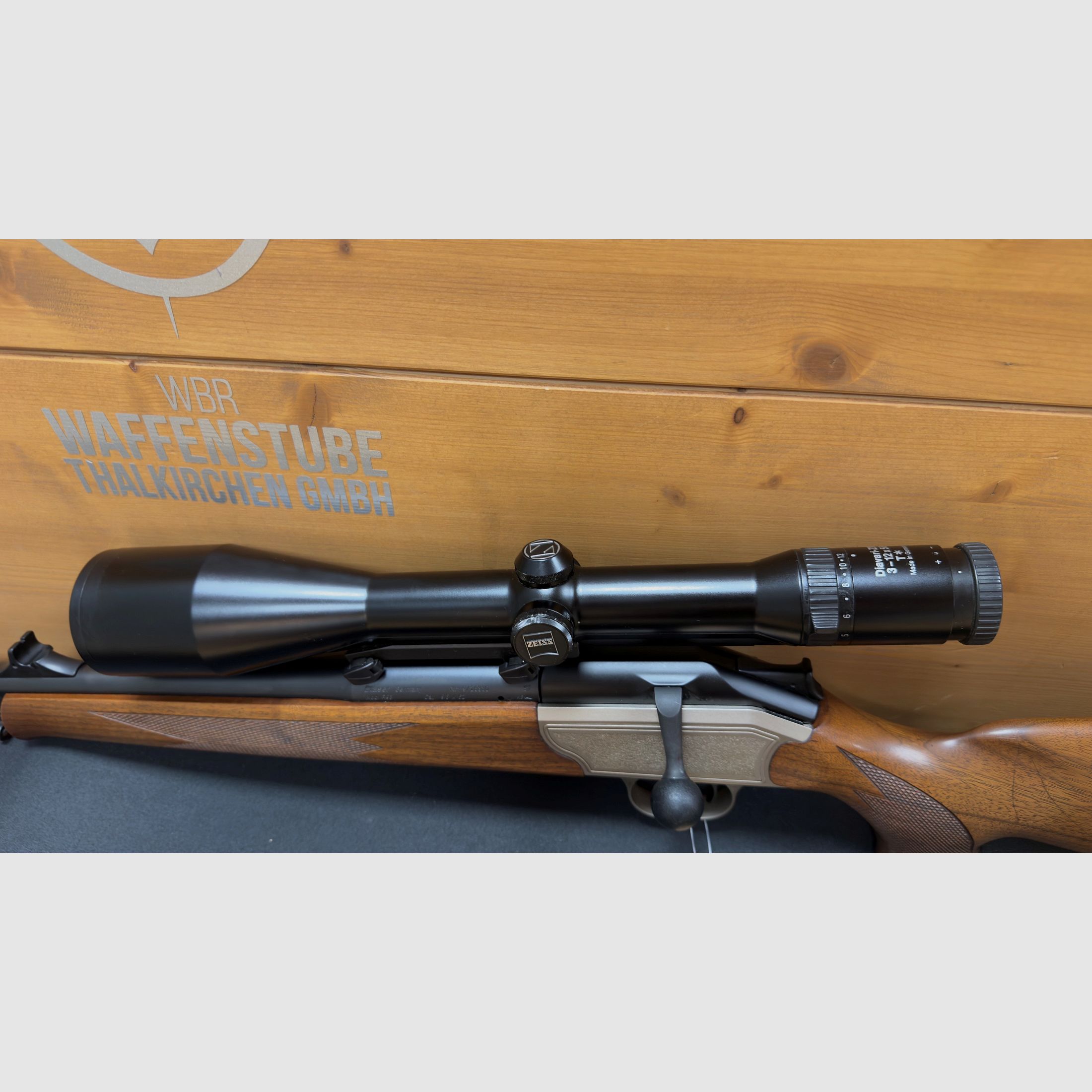 Blaser R93 Links 9,3x62 mit Zeiss Diavari 3-12x56