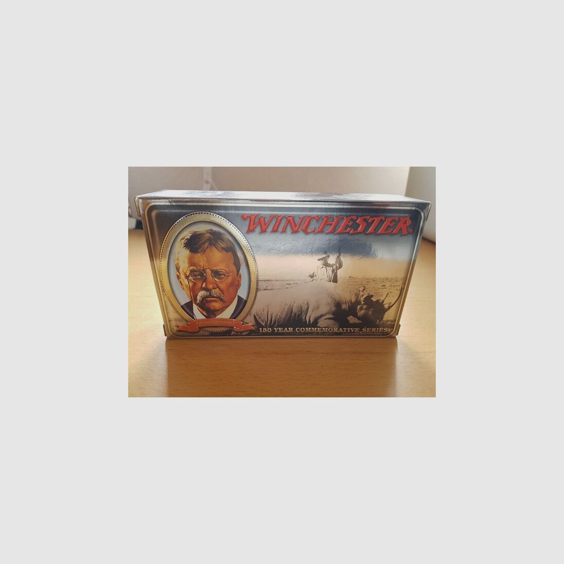 TOP - Winchester 150 Year Commemorative Th. Roosevelt .405 Sammlermunition