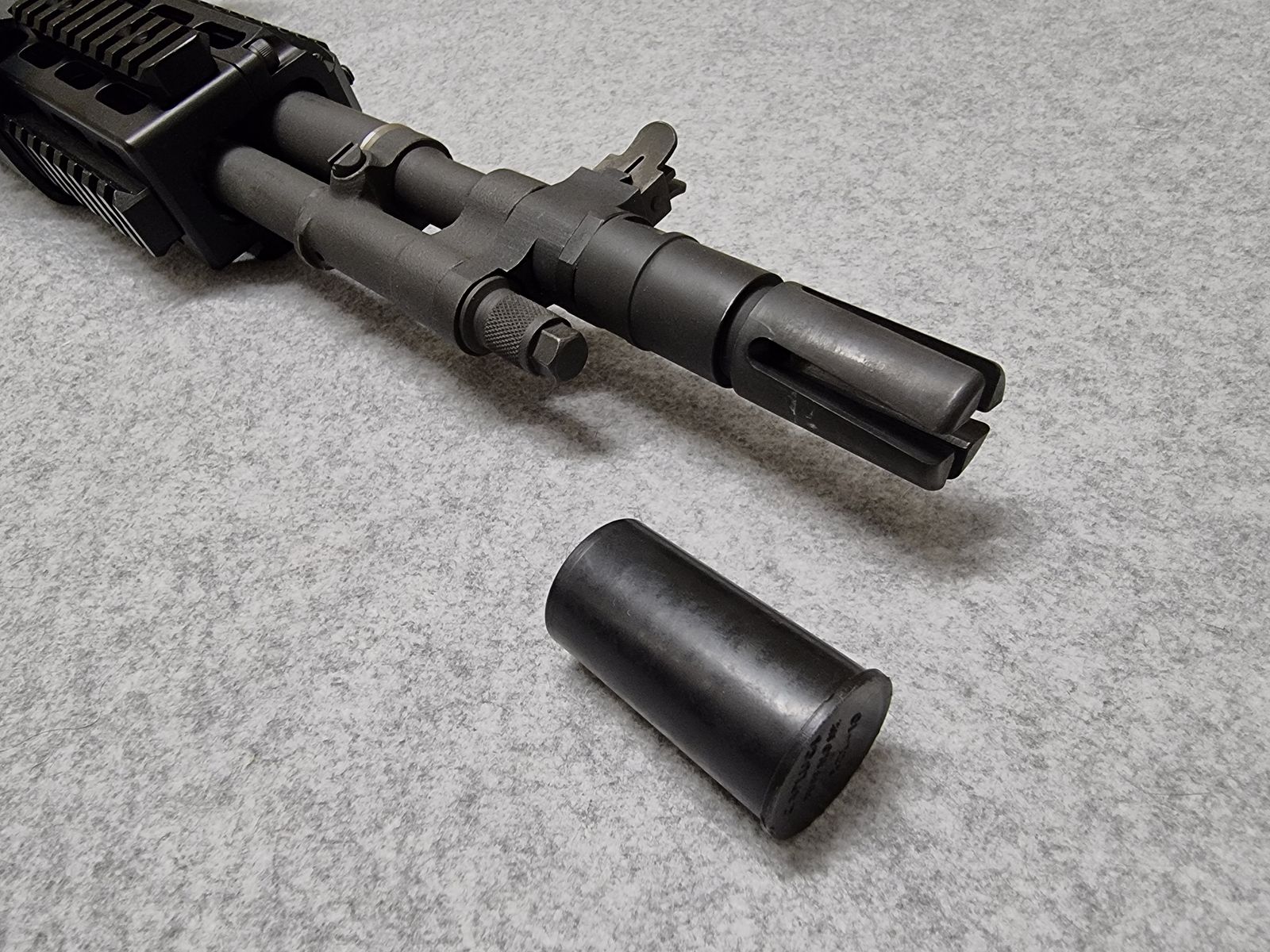 LuxDefTec LDT M14 Socom mit original Sage EBR Chassis + original Springfield Armory M1A Montage
