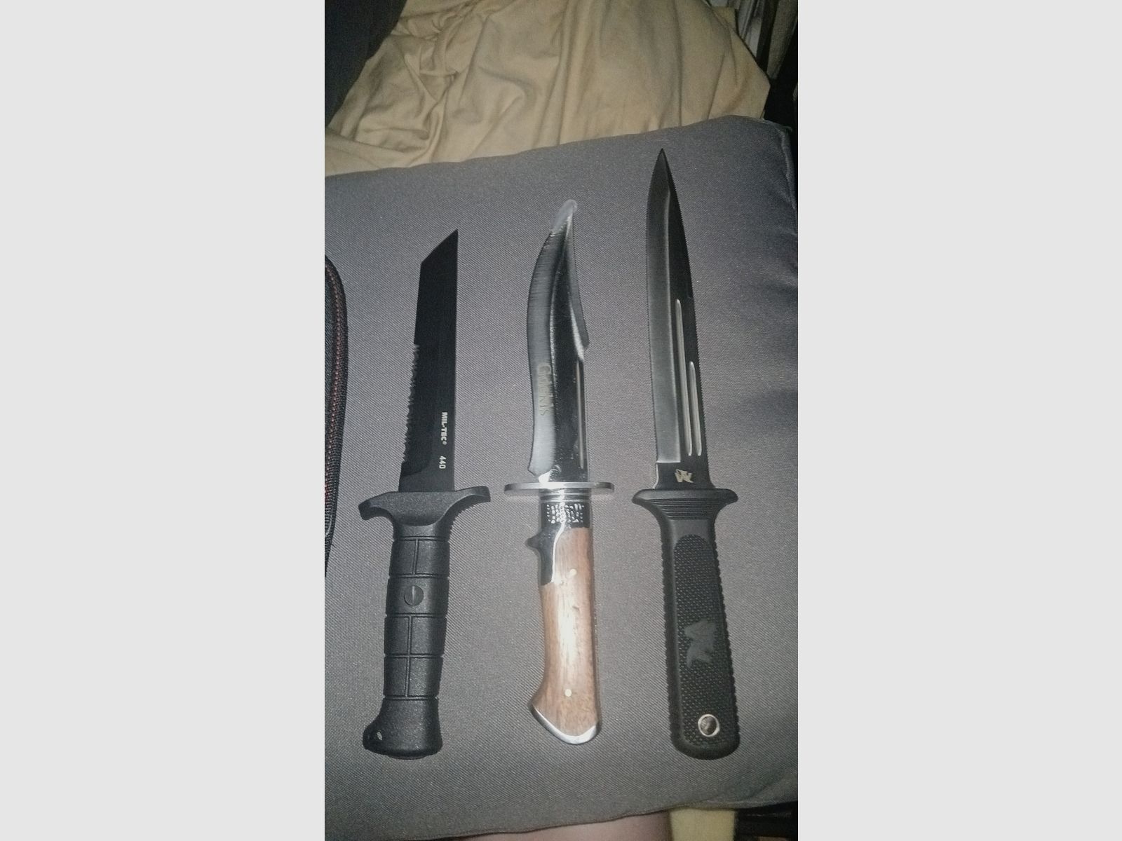 Jagd/Kampfmesser neu unbenutzt 