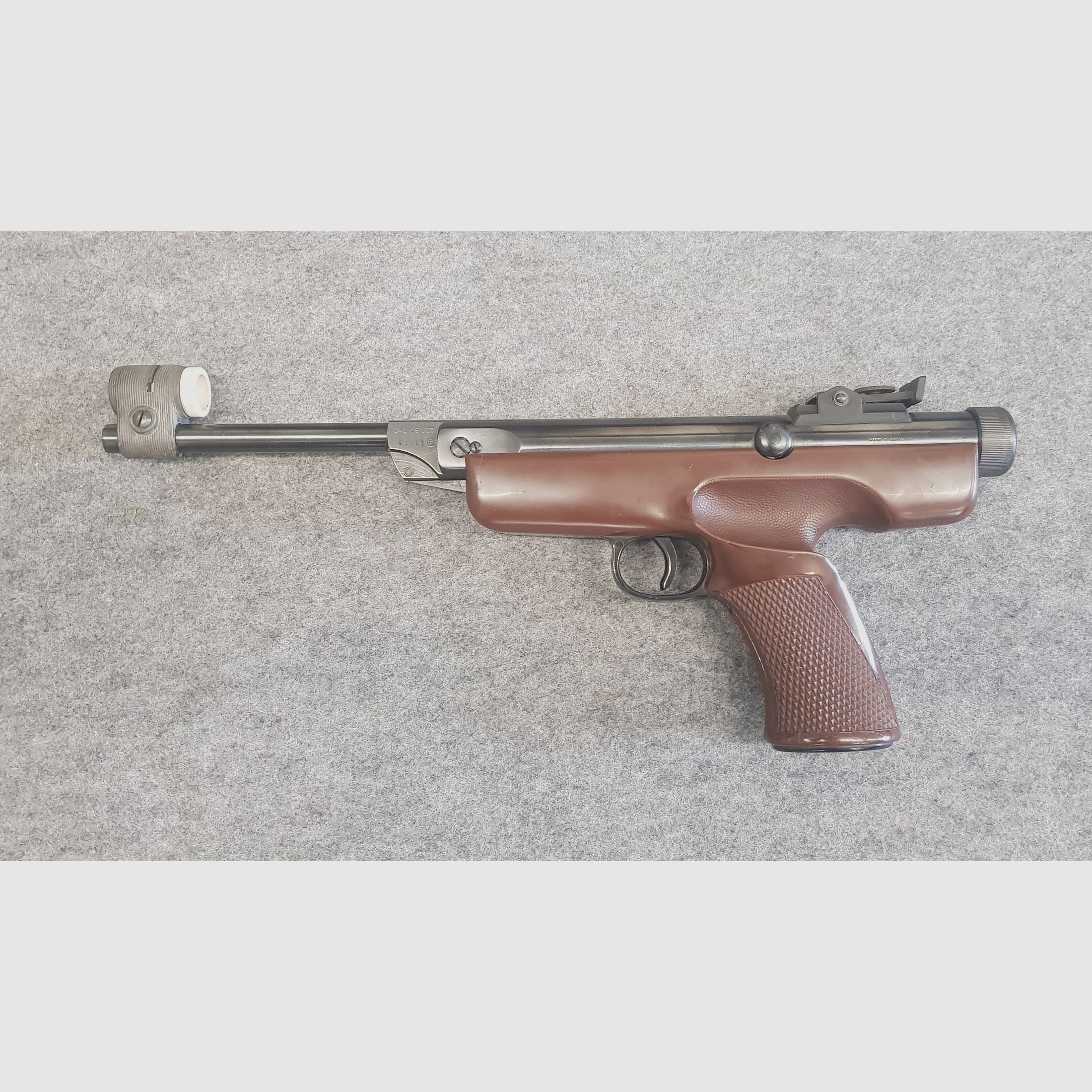 Für Sammler neuwertige  Diana Luftpistole Modell 6 von 1972 Pistole Cal. 4,5mm Diabolo Knicker