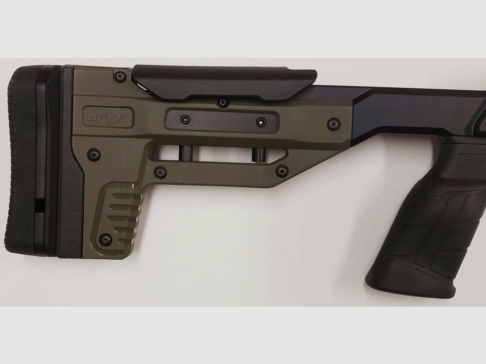Schwaben Arms GmbH - Nouveauté - SAR 10/22 MATCH carabine semi-automatique, calibre .22L.R., avec canon bull et crosse MDT ORYX