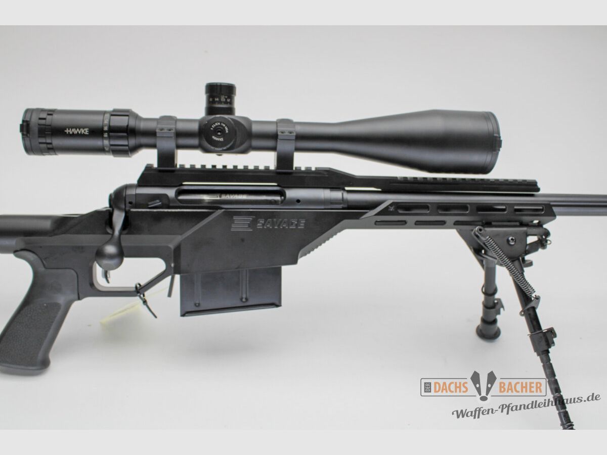 Rep. rifle Savage 110 BA Stealth cal. .300 Win Mag con Hawke Sidewinder 8-32x56 y bipode