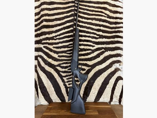 Blaser R8 Ultimate Carbone Busc Réglable GAUCHER cal.30-06 ca.58cm fileté