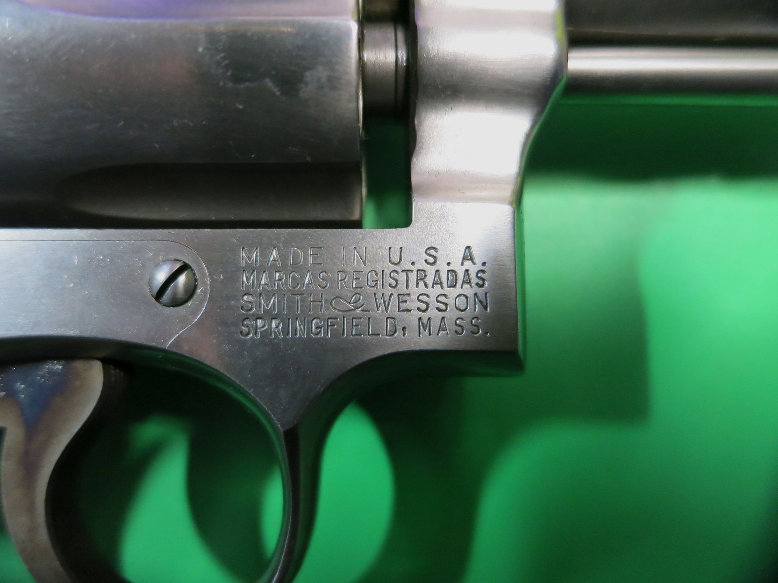 Smith & Wesson Mod. 10-5 (like Victory), .38 Special, 4" barrel, stainless steel, classic catch shot #82