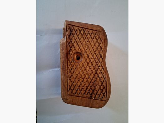 Plaque de poignée en bois pour ancienne Mauser Pistol (Mauser 1914 / Mauser 34... ???)