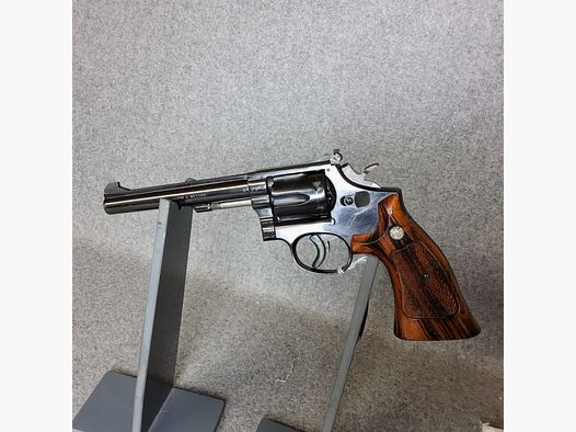 Smith&Wesson	 17-4