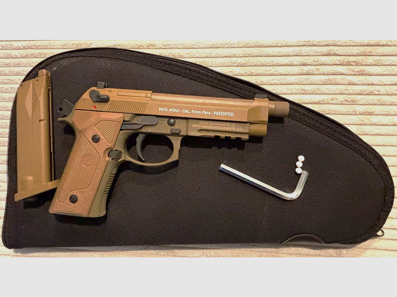 Replica Beretta M9A3 op CO₂ als 6 mm BB-versie, afbeelding 5 van 5
