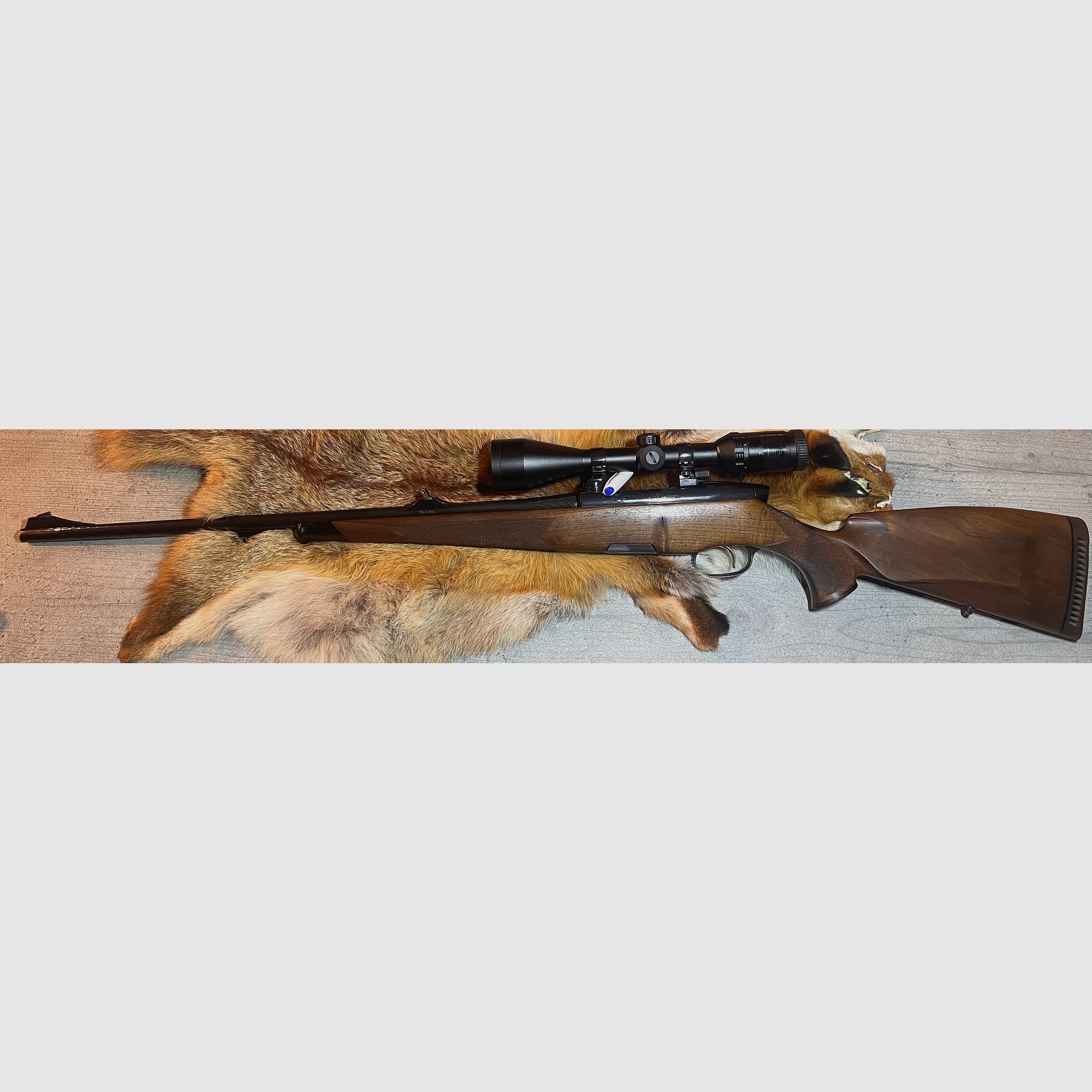 Steyr Mannlicher Luxus – Kaliber .243 Win. mit Kahles KXi 3,5–10x50