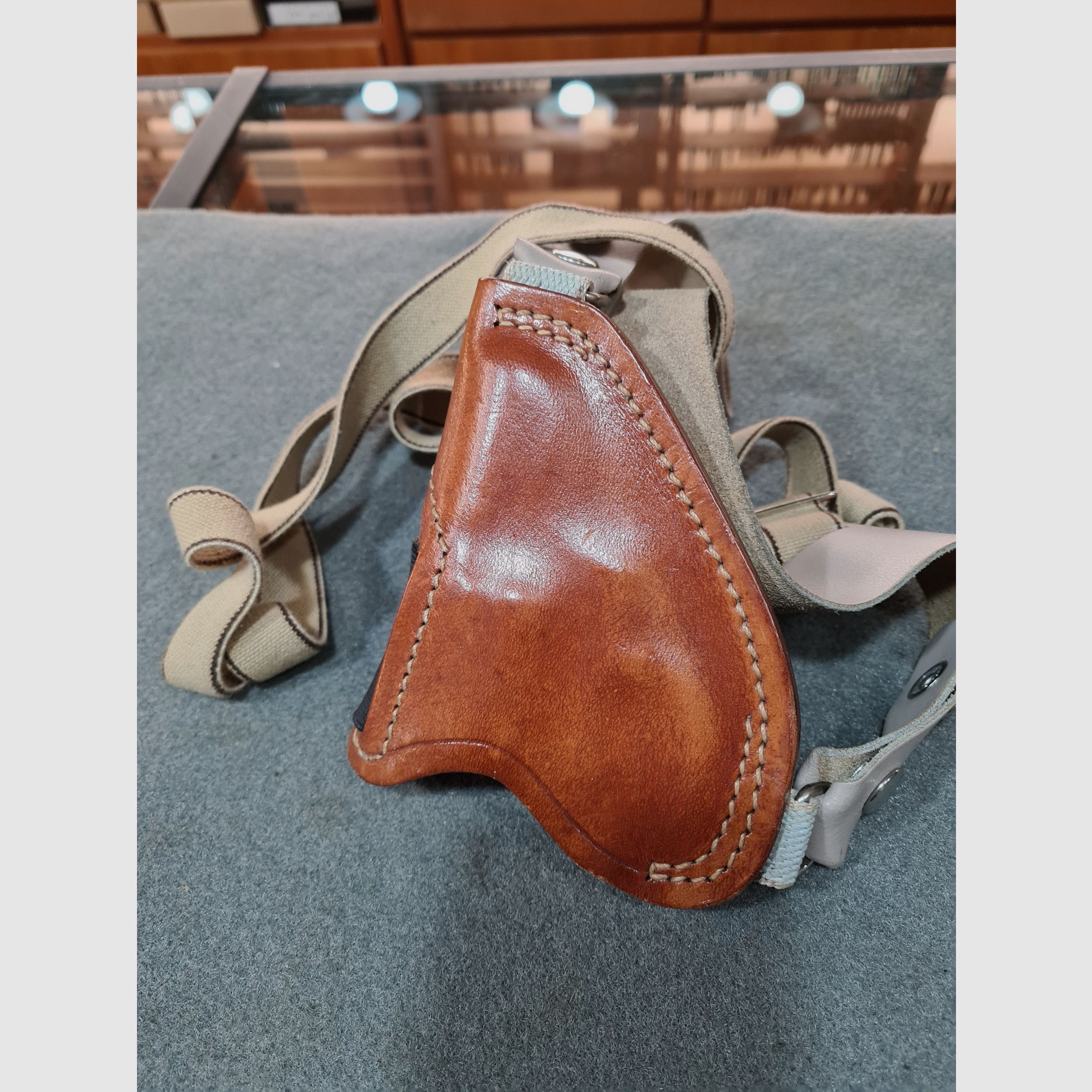 FONDINA ASCELLARE BRUNO COLT DETECTIVE