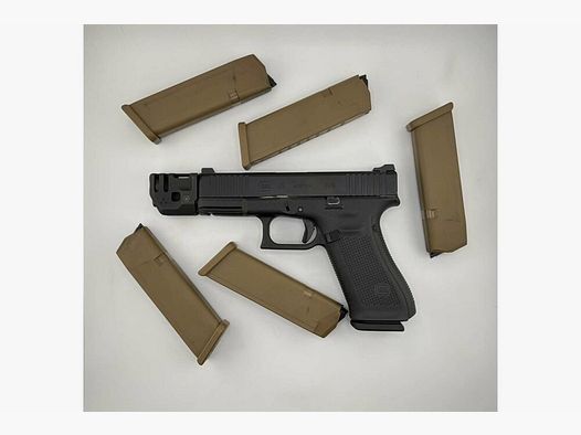 Glock 45 in 9x19 mit abnehmbaren Massdriver-Kompensator von Strike Industri