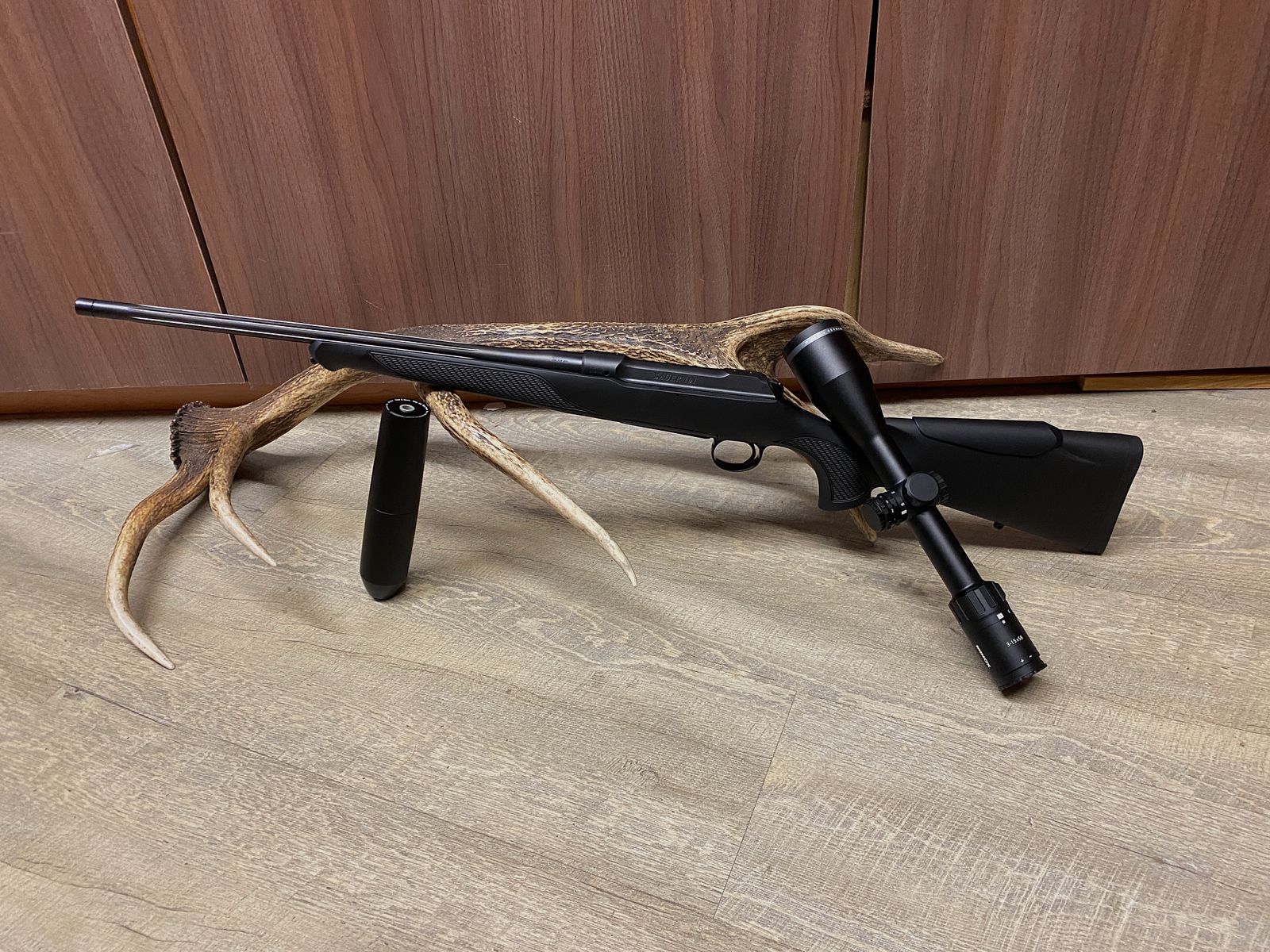 Sauer 101 Highland XTA, mit Minox Allrounder 2-10x50, ohne Schiene